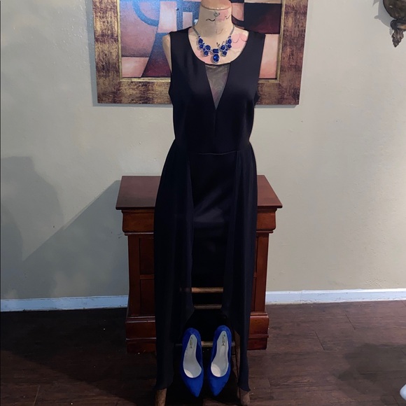 Dress - Picture 1 of 3